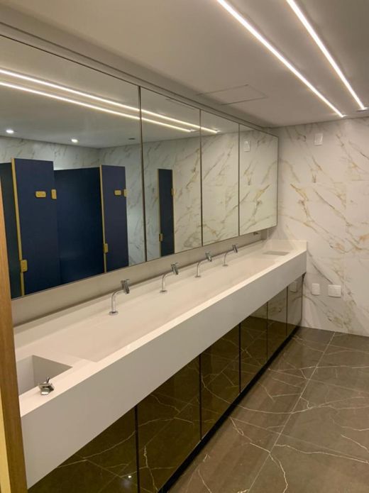 Lavabo coletivo em mármore